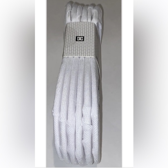 DC No Show Sneaker Liner Socks 6 Pair Men 6-12 White w/ Black Logo Shoe Co Skate - Picture 6 of 10